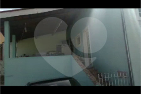 Casa de Vila à venda com 3 quartos, sendo 2 suítes, em Vila Carvalho, Sorocaba, SP