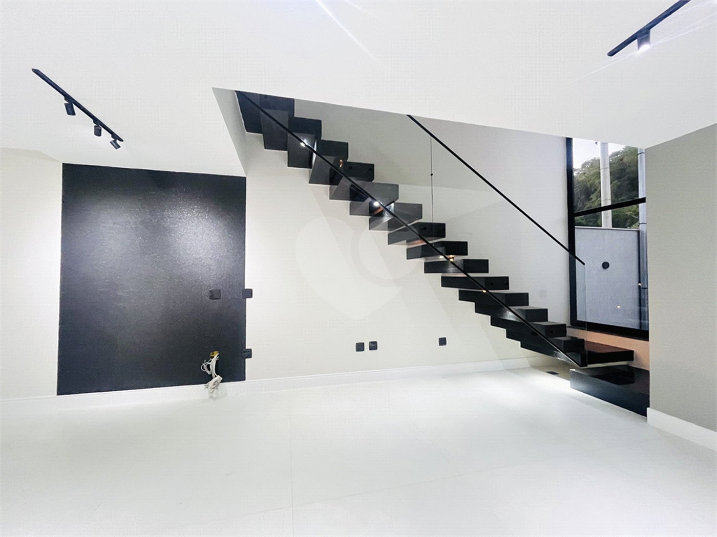 Casa à venda com 3 quartos, sendo 1 suíte, no condomínio Vale dos Sonhos 2, Rio de Janeiro - RJ