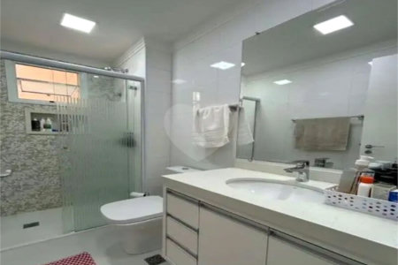 Apartamento à venda com 3 suítes em Vila Gomes Cardim, São Paulo, SP