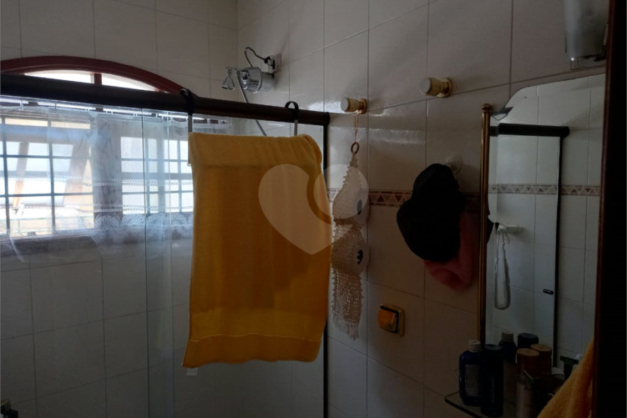Sobrado à venda com 3 quartos, sendo 1 suíte, em Santa Teresinha, São Paulo, SP