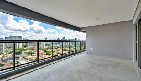 Apartamento à venda com 4 quartos, sendo 2 suítes, em Jardim das Acácias, São Paulo, SP