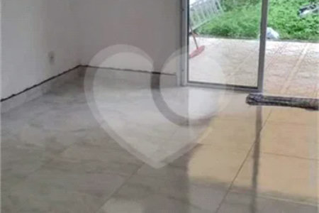 Casa à venda ou para alugar com 3 quartos, sendo 1 suíte, no condomínio Vila Dossel Esplanada, Valinhos - SP