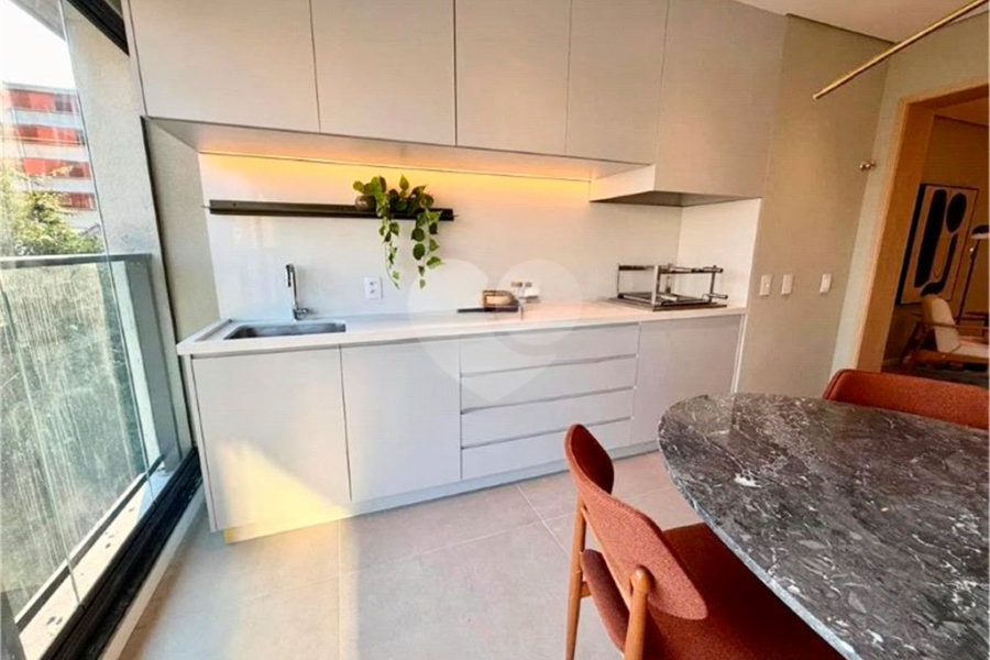 Apartamento à venda com 3 suítes em Perdizes, São Paulo, SP