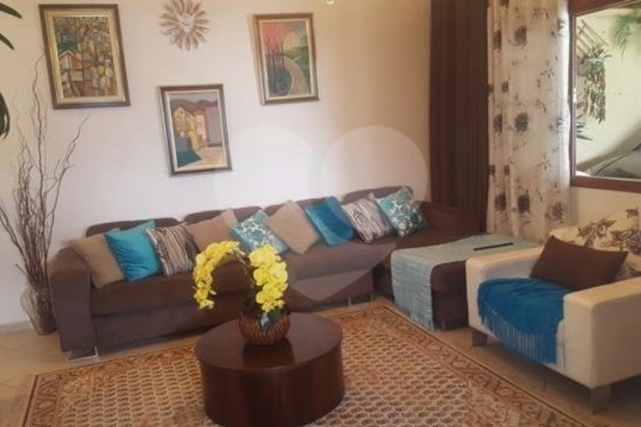 Sobrado à venda com 5 quartos, sendo 1 suíte, em Jardim Virginia Bianca, São Paulo, SP