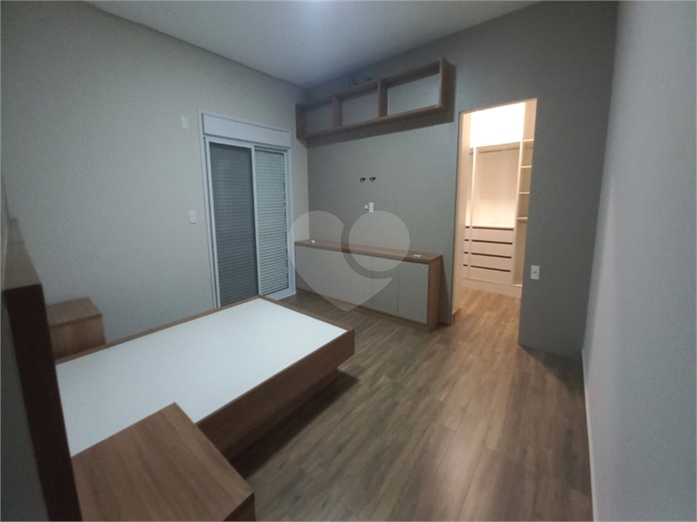 Casa à venda com 3 suítes no condomínio Piemonte, Indaiatuba - SP