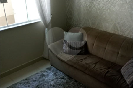 Casa à venda com 3 quartos, sendo 2 suítes, no condomínio Granja Olga II, Sorocaba - SP