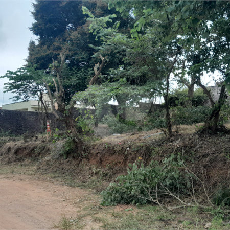 Terreno à venda em San Fernando Valley, Atibaia, SP