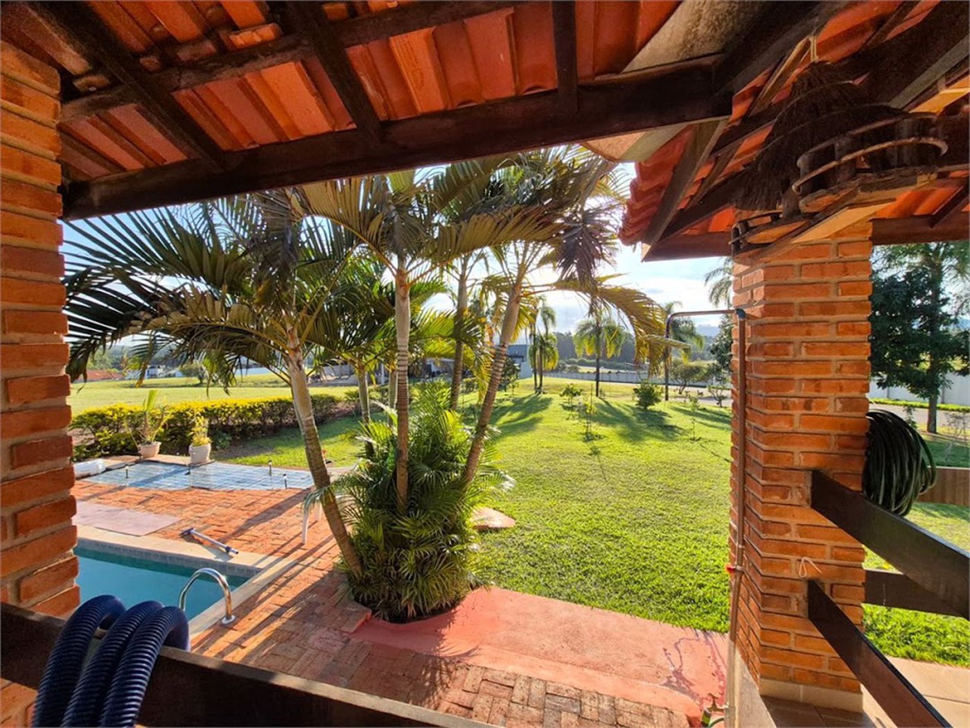 Chácara com 3 dormitórios à venda, 1200 m² por R$ 870.000,00 - Condomínio Ninho Verde II - Pardinho/SP