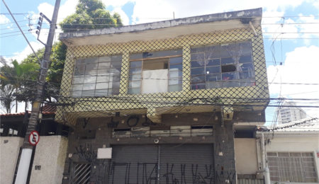 Prédio à venda em Parada Inglesa, São Paulo, SP