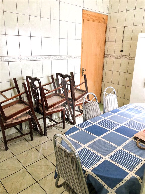 Sobrado à venda com 5 quartos, sendo 1 suíte, em Parque Edu Chaves, São Paulo, SP
