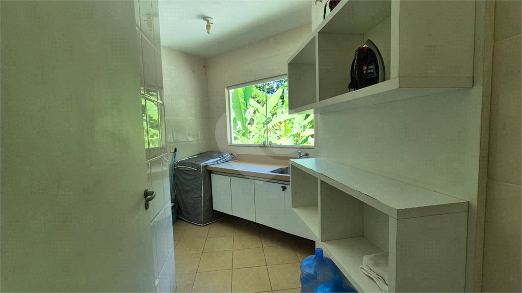 Casa à venda com 6 quartos, sendo 4 suítes, em Ferradura, Armação dos Búzios, RJ