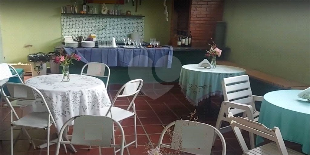 Sobrado à venda com 3 quartos, sendo 1 suíte, em Tremembé, São Paulo, SP
