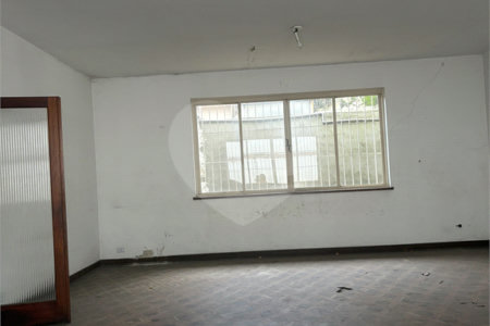 Casa à venda com 3 quartos em Bela Aliança, São Paulo, SP