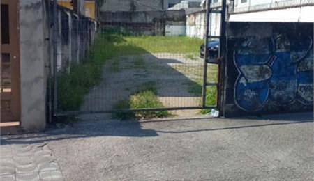 Casa com 3 dormitórios, 249 m² - venda por R$ 3.200.000,00 ou aluguel por R$ 21.351,00 - Encruzilhada - Santos/SP