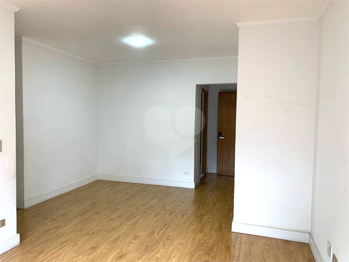 Apartamento à venda com 3 quartos, sendo 1 suíte,  em Bela Aliança, São Paulo, SP