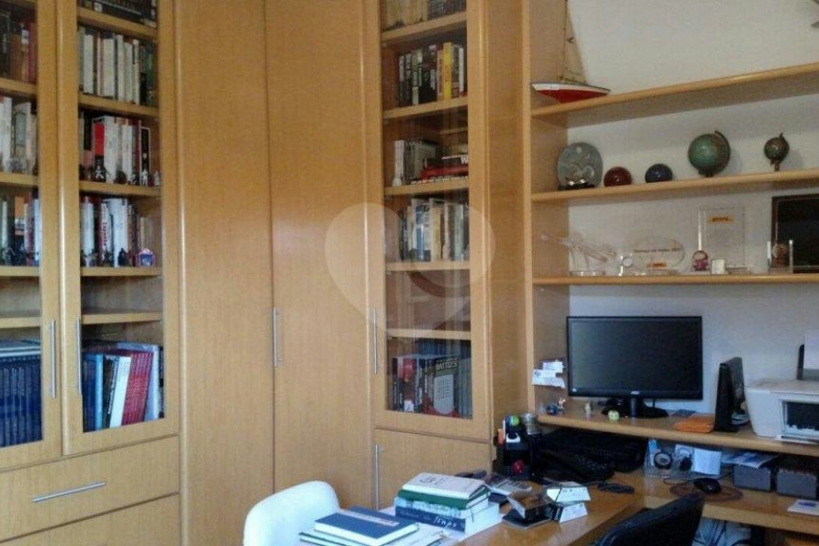 Sobrado à venda com 5 quartos, sendo 4 suítes, em Água Fria, São Paulo, SP