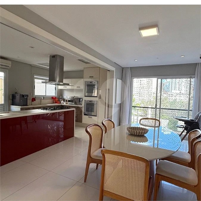 Casa à venda com 4 suítes no condomínio Vilas das Paineiras, São Paulo - SP