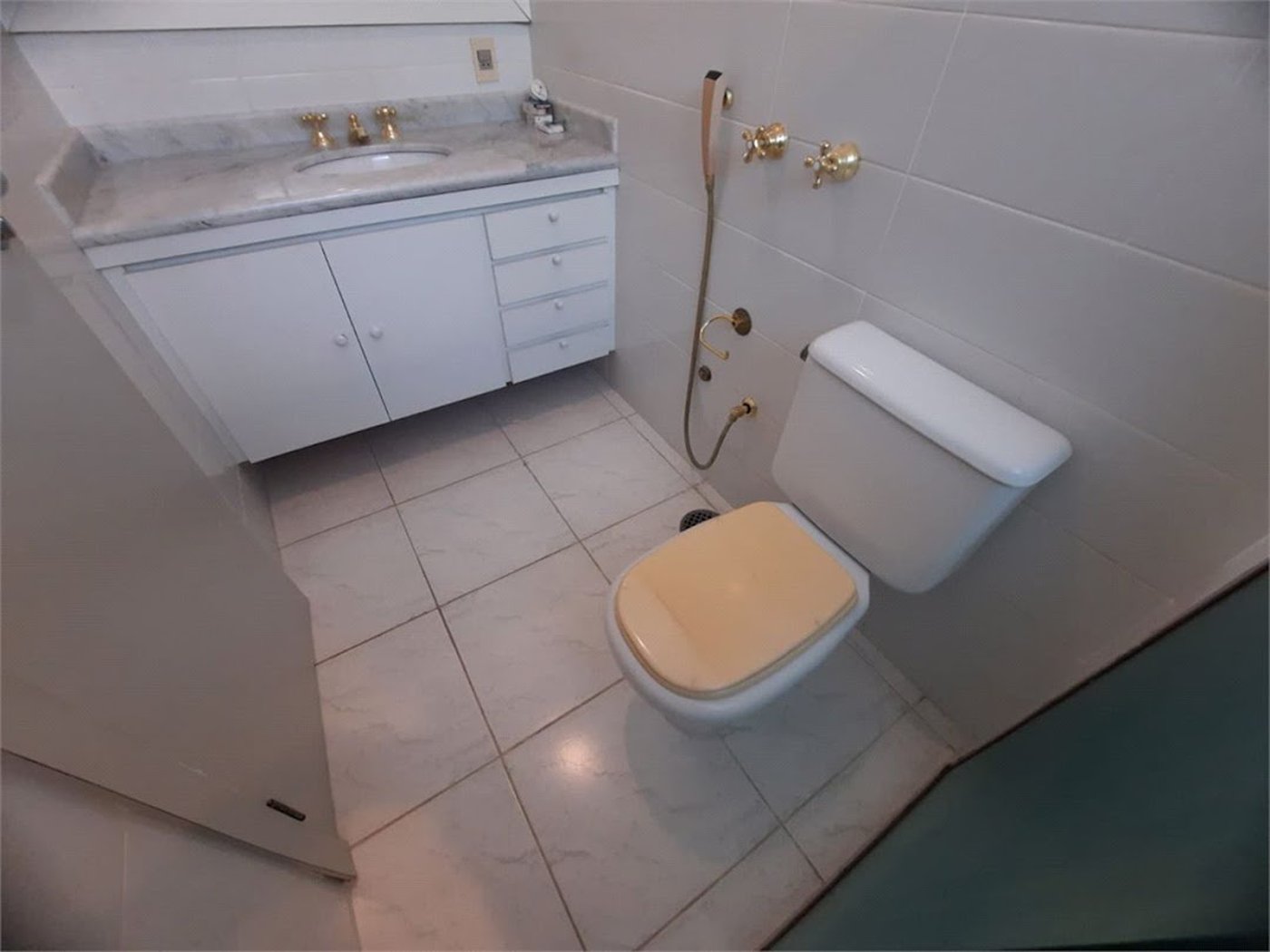 Apartamento com 3 dormitórios à venda, 179 m² por R$ 3.800.000,00 - Pitangueiras - Guarujá/SP