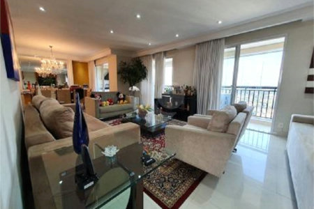 Apartamento à venda com 3 suítes em Vila Progredior, São Paulo, SP