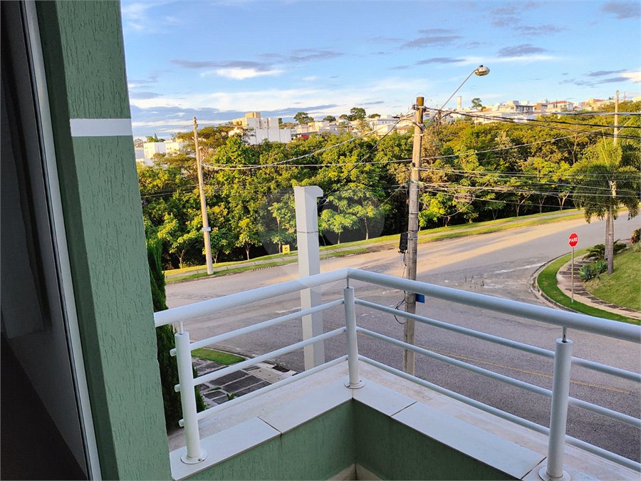 Casa à venda com 3 suítes no condomínio Colinas do Sol, Sorocaba - SP