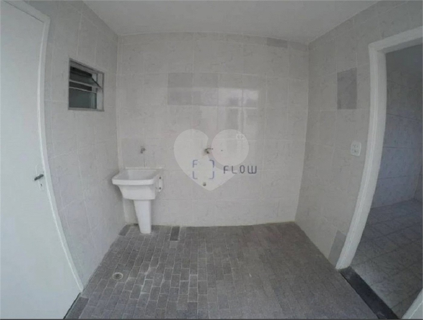 Sobrado à venda com 3 quartos, sendo 1 suíte,  em Planalto Paulista, São Paulo, SP