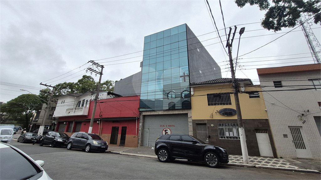 Prédio à venda em Pari, São Paulo, SP