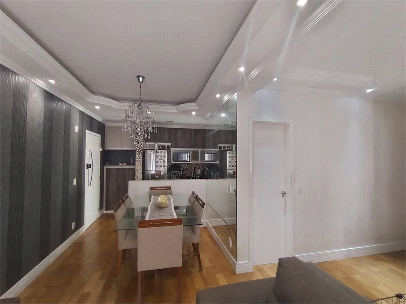 Apartamento à venda com 3 quartos, sendo 1 suíte,  em Umuarama, Osasco, SP