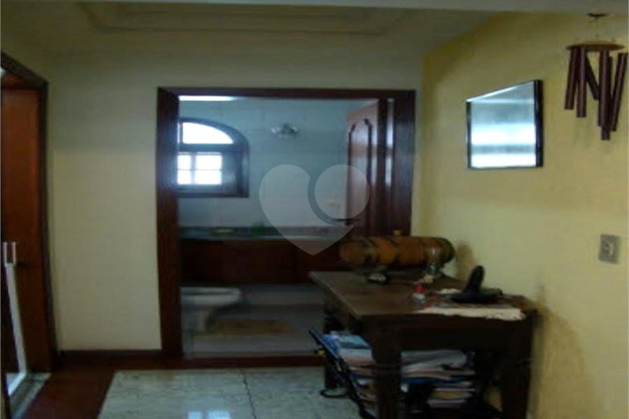 Casa Térrea à venda com 4 quartos, sendo 2 suítes,  em Vila Albertina, São Paulo, SP