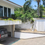 Casa à venda com 4 quartos, sendo 2 suítes, no condomínio Crystal Lake, Rio de Janeiro - RJ
