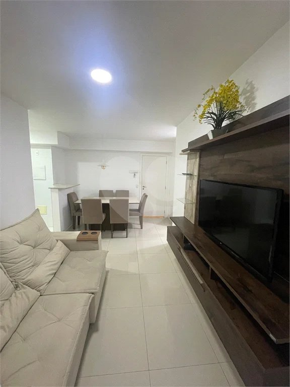 Apartamento para alugar com 2 quartos, sendo 1 suíte, em Recreio dos Bandeirantes, Rio de Janeiro, RJ