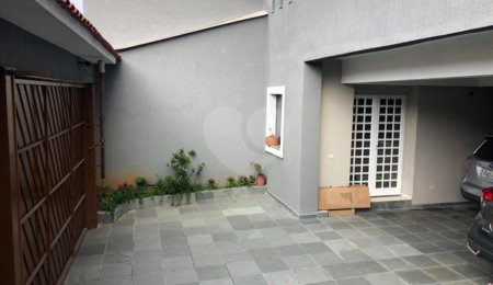 Sobrado à venda com 3 quartos, sendo 1 suíte,  em Santana, São Paulo, SP
