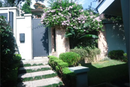 Casa à venda com 3 quartos, sendo 2 suítes,  em Vila Tramontano, São Paulo, SP