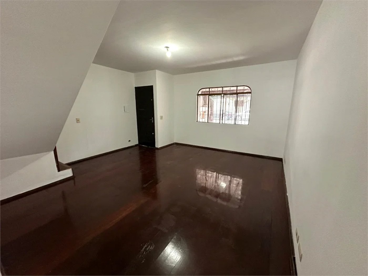 Sobrado à venda com 2 quartos em Jardim Ester, São Paulo, SP