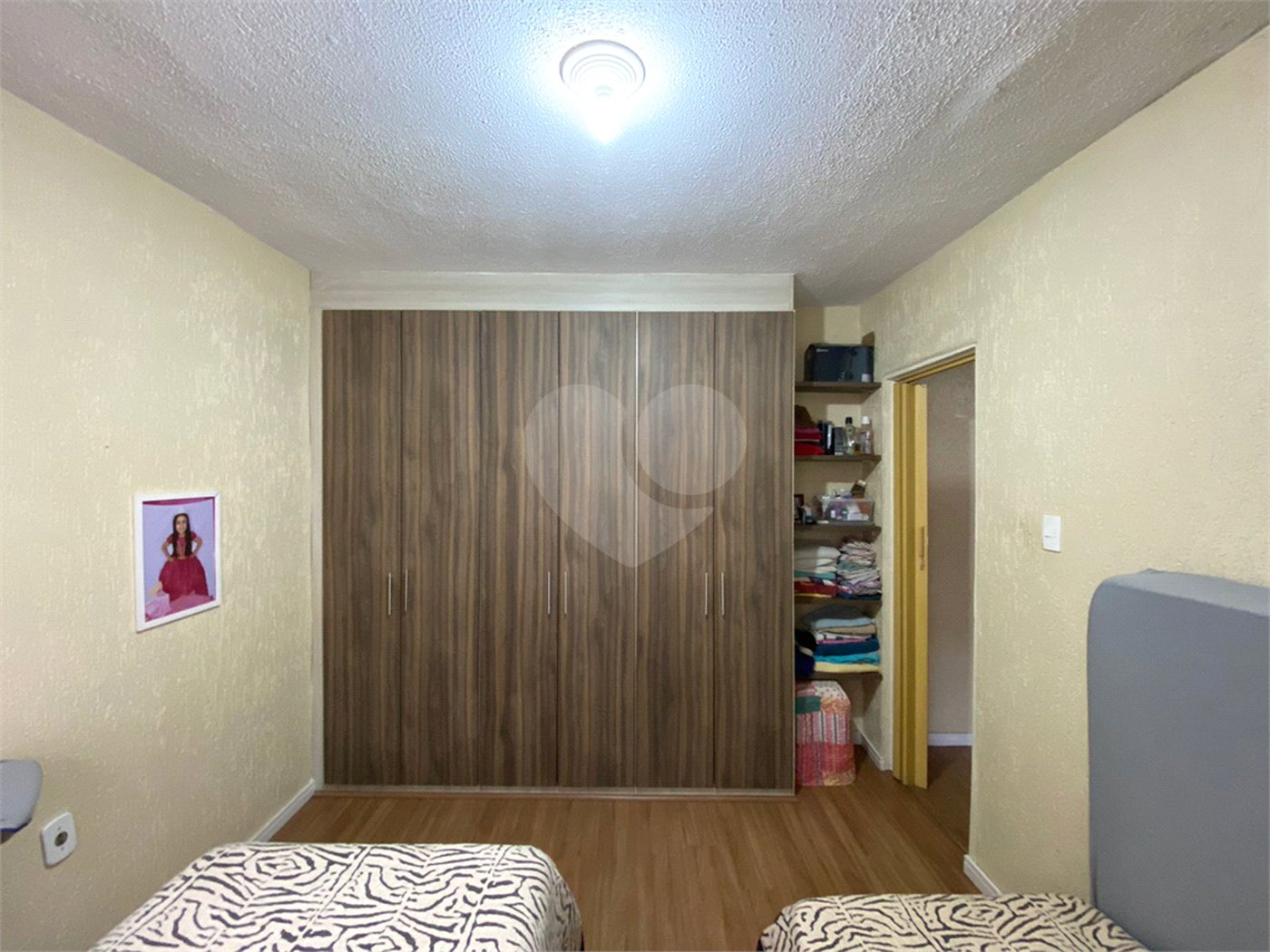 Casa à venda com 3 quartos em Jardim Santa Helena, Poá, SP