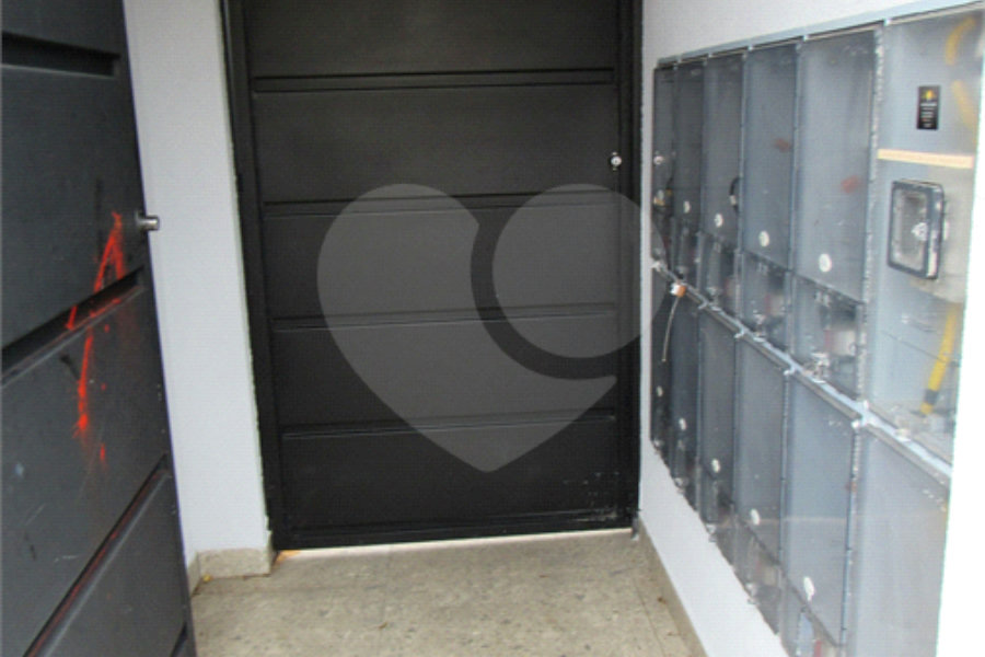 Apartamento à venda com 2 quartos em Horto, São Paulo, SP