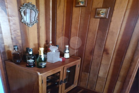 Chácara à venda com 4 quartos, sendo 1 suíte, em Chácaras Fernão Dias, Atibaia, SP