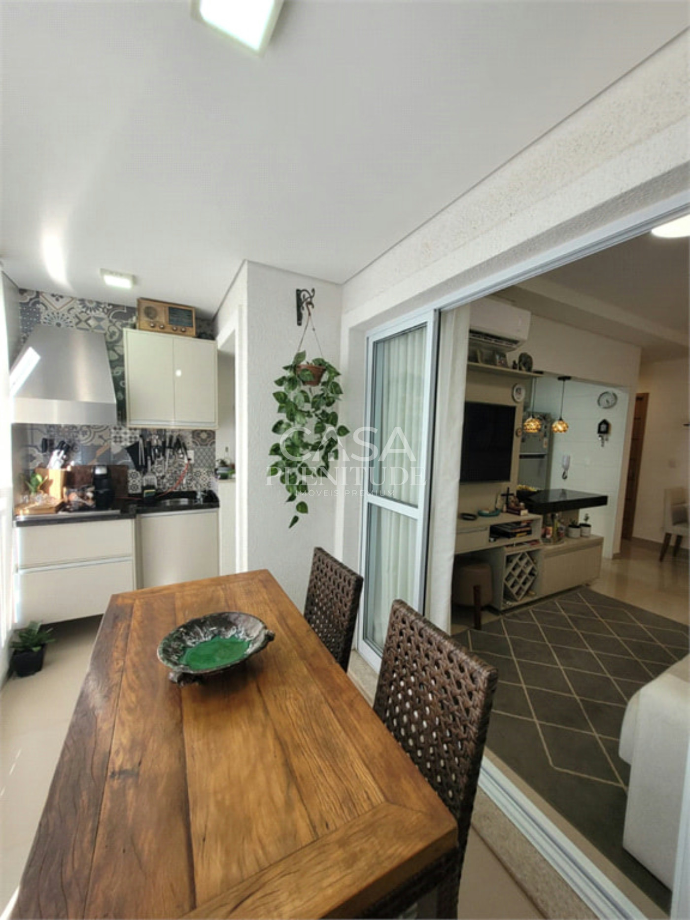 Apartamento à venda com 2 quartos, sendo 1 suíte,  em Parque Campolim, Sorocaba, SP