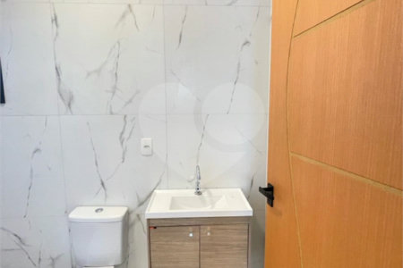 Casa à venda com 3 quartos, sendo 1 suíte, no condomínio Horto Florestal Iii, Sorocaba - SP