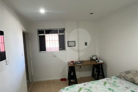 Apartamento à venda com 55m² - Próximo aos metrôs Liberdade e Sé