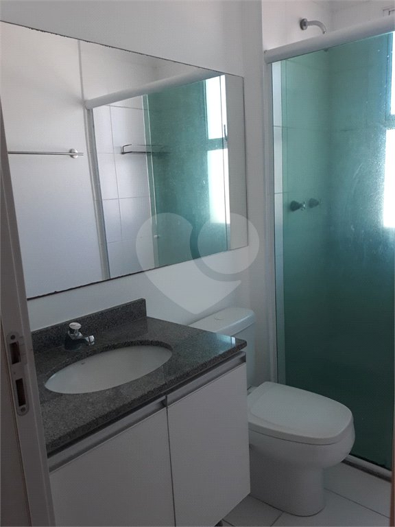Apartamento à venda ou para alugar com 2 quartos, sendo 1 suíte, em Jardim Carambeí, São Roque, SP