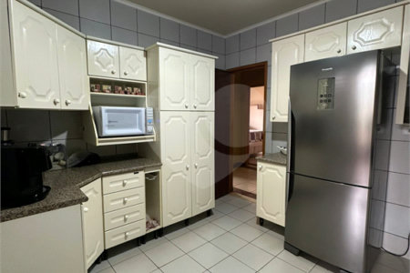 Casa à venda com 3 quartos, sendo 1 suíte, em Portal do Morumbi, Ponta Porã, MS
