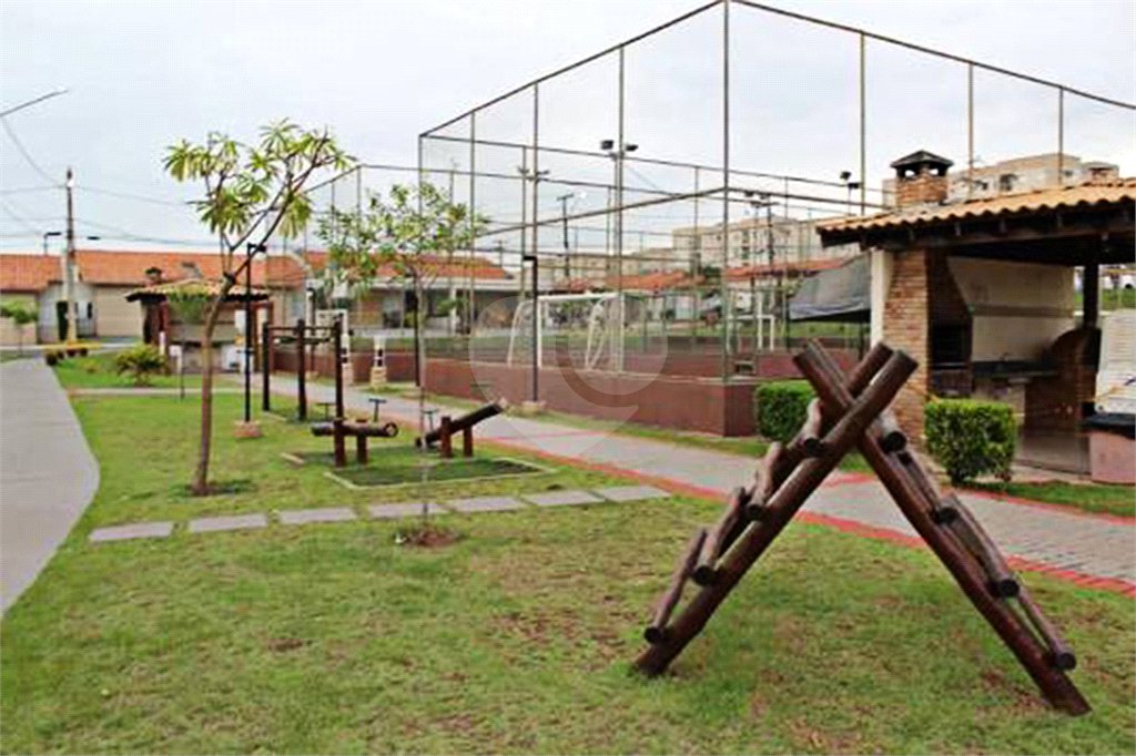 Casa à venda com 2 quartos, sendo 1 suíte, no condomínio Residencial Mônaco, Cuiabá - MT