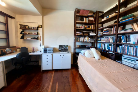 Casa à venda com 3 quartos, sendo 1 suíte, em Botafogo, Rio de Janeiro, RJ