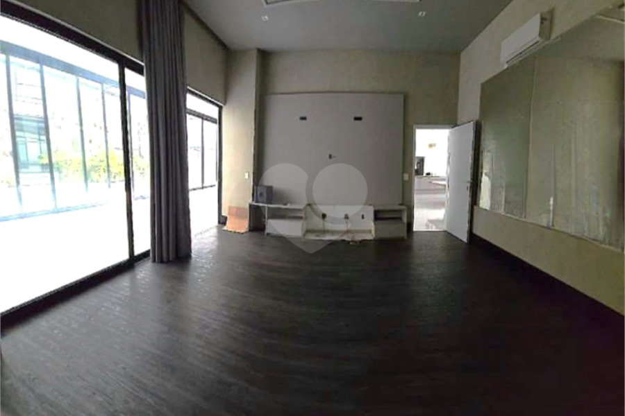 Casa à venda com 5 suítes no condomínio Tamboré II, Santana de Parnaíba - SP