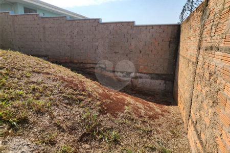 Terreno à venda em Altos do Jaraguá, Araraquara, SP