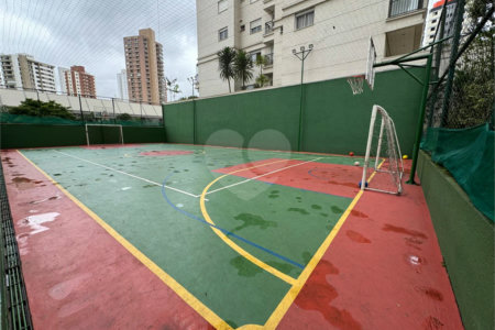 Apartamento à venda com 3 quartos, sendo 1 suíte, em Vila Gilda, Santo André, SP