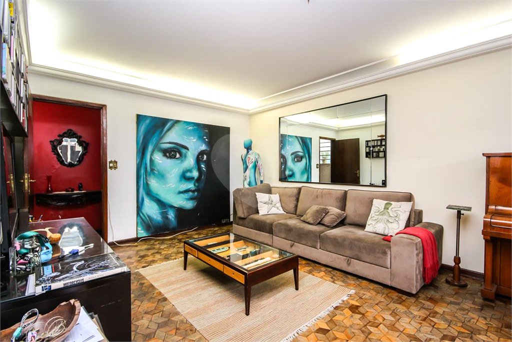Casa à venda com 3 quartos, sendo 1 suíte, em Alto da Lapa, São Paulo, SP