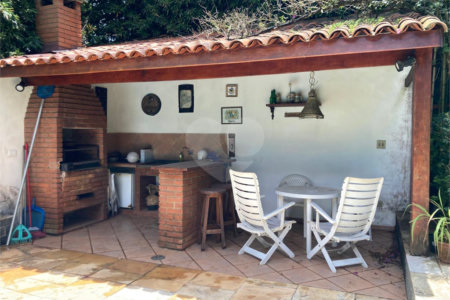 Casa à venda com 5 quartos, sendo 2 suítes, em Jardim Marajoara, São Paulo, SP