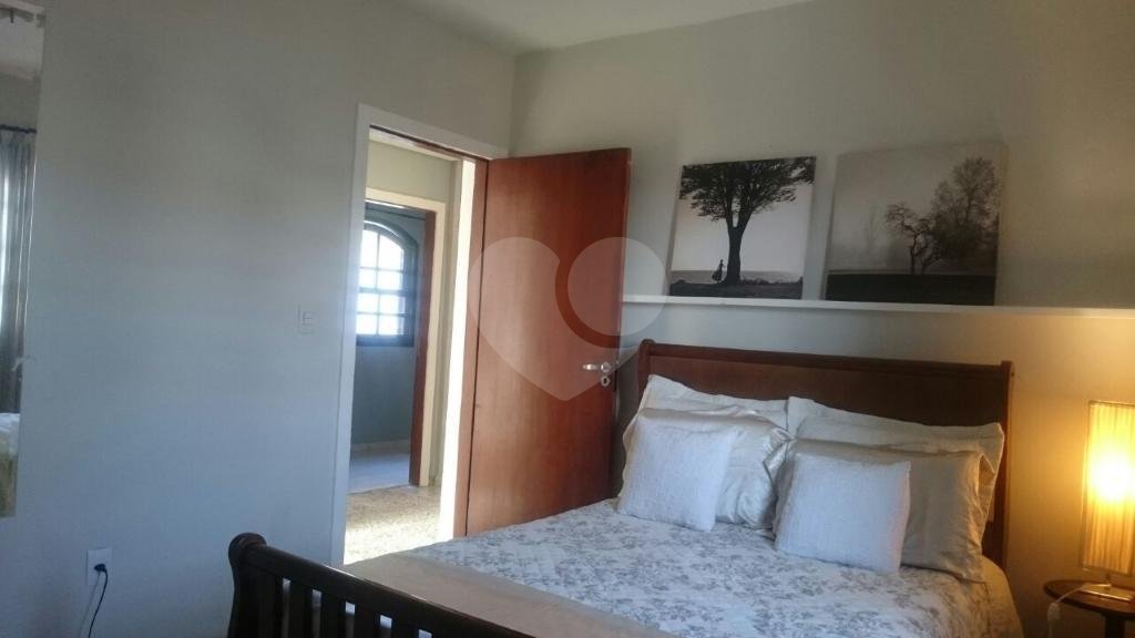Sobrado à venda com 3 quartos, sendo 2 suítes, em Artur Alvim, São Paulo, SP