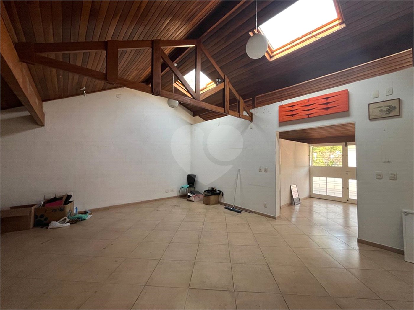 Sobrado à venda com 4 quartos, sendo 1 suíte,  em Vila Cordeiro, São Paulo, SP